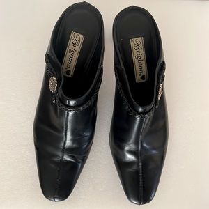 BRIGHTON Black Leather mules 8M approx 2”heel